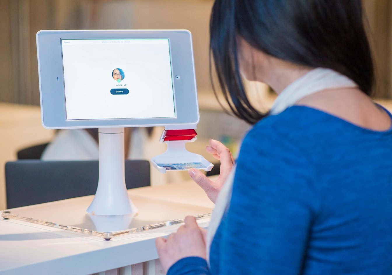 Controle de acesso de pessoas por biometria e identificação